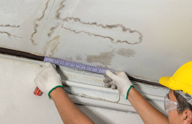 Reliable Burst Pipe Cleanup contractor in Hudson, IL by Water Damage Irwin